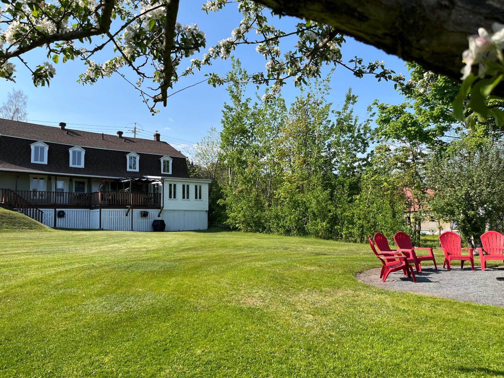 Petite Plaisance Appartements Ла-Мальбе Экстерьер фото